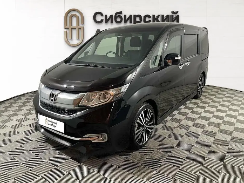 Honda Stepwgn, 2015 г.