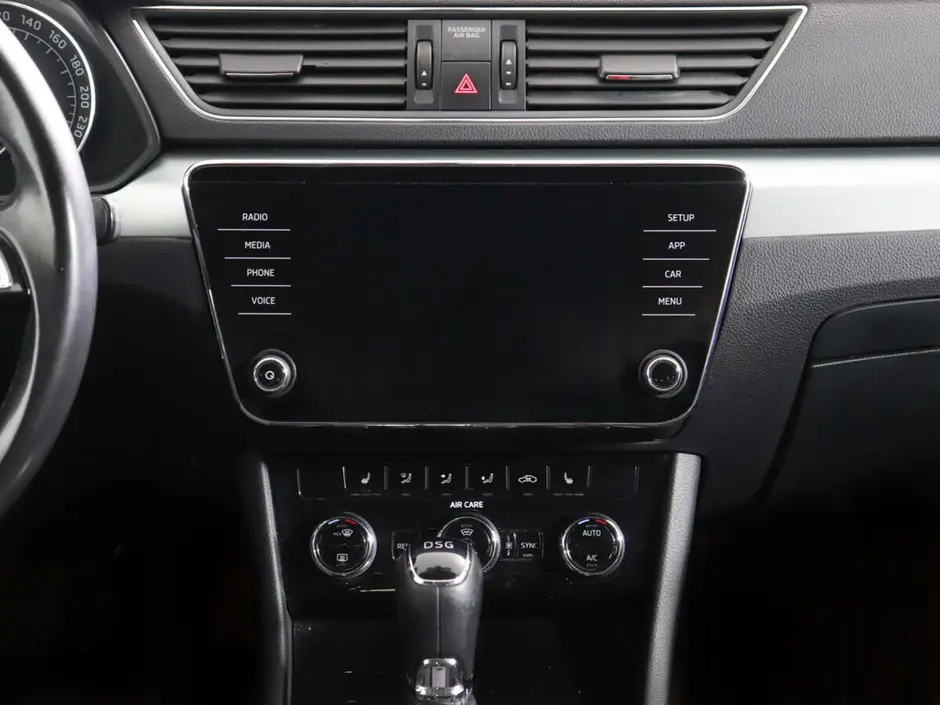 «Авто на Неве»