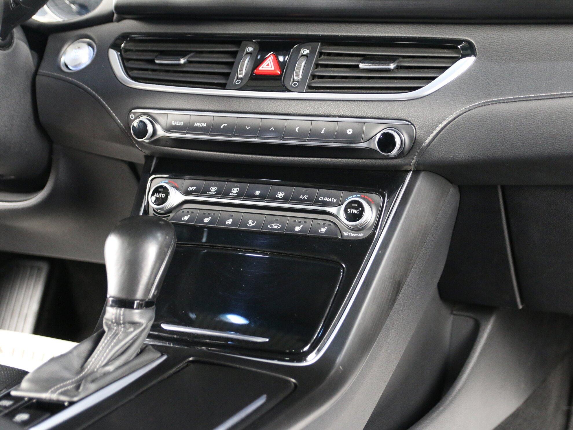 фото автомобиля 15