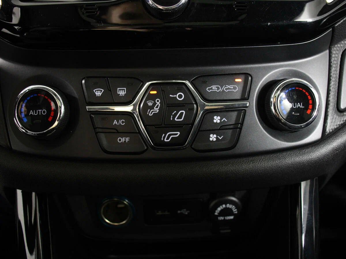 фото автомобиля 12