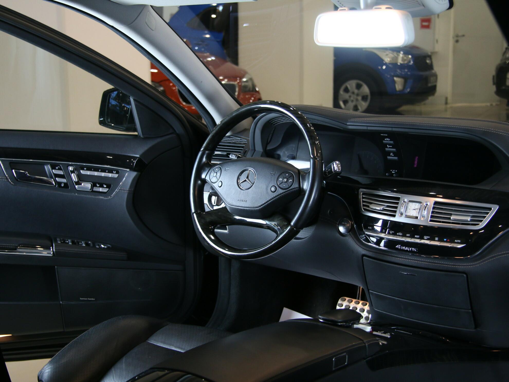 фото автомобиля 11