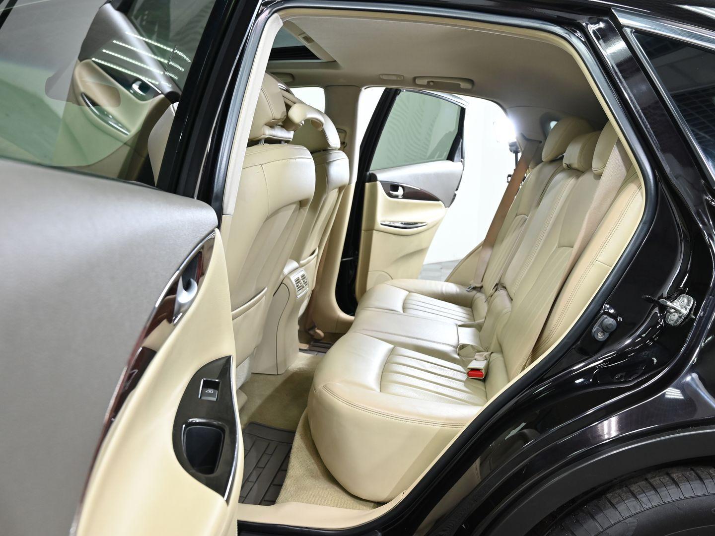 фото автомобиля 12