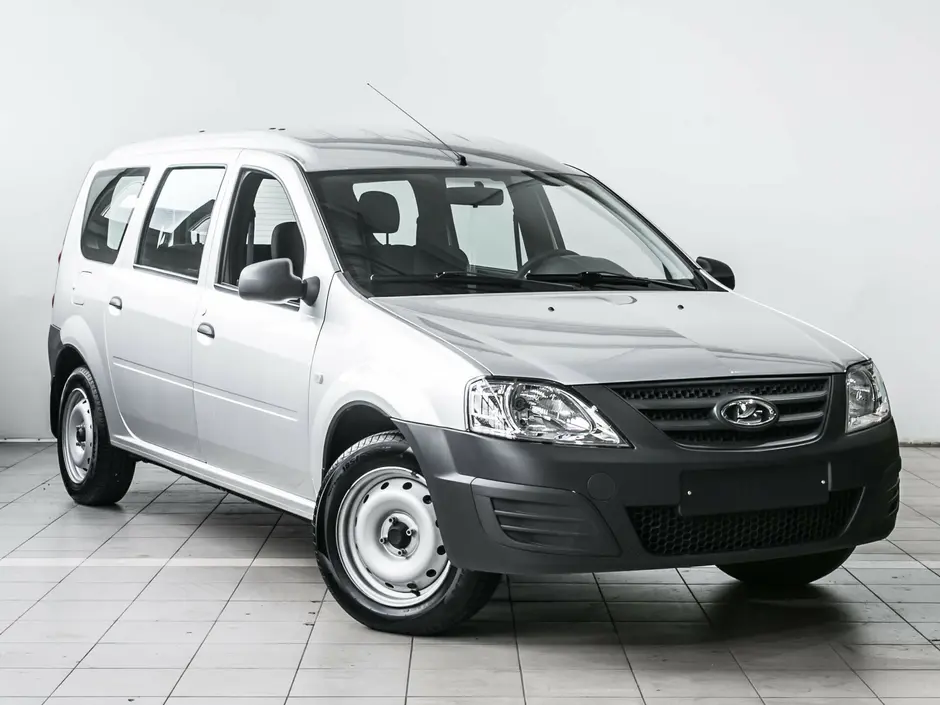 «Авто на Неве»