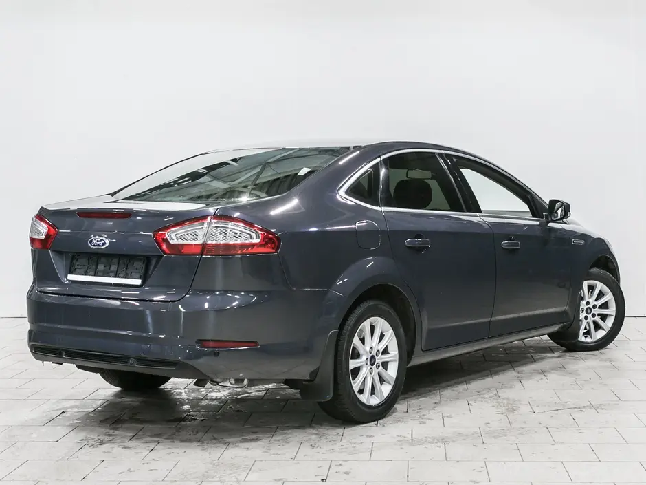 «Авто на Неве»