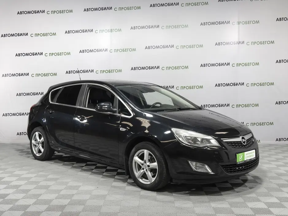 «Авто на Неве»