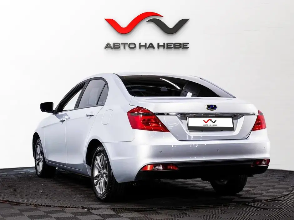 «Авто на Неве»