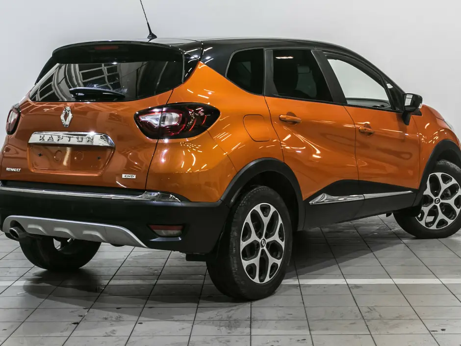 «Авто на Неве»