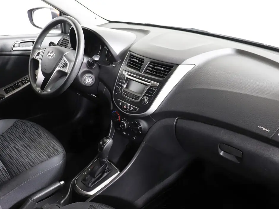 «Авто на Неве»