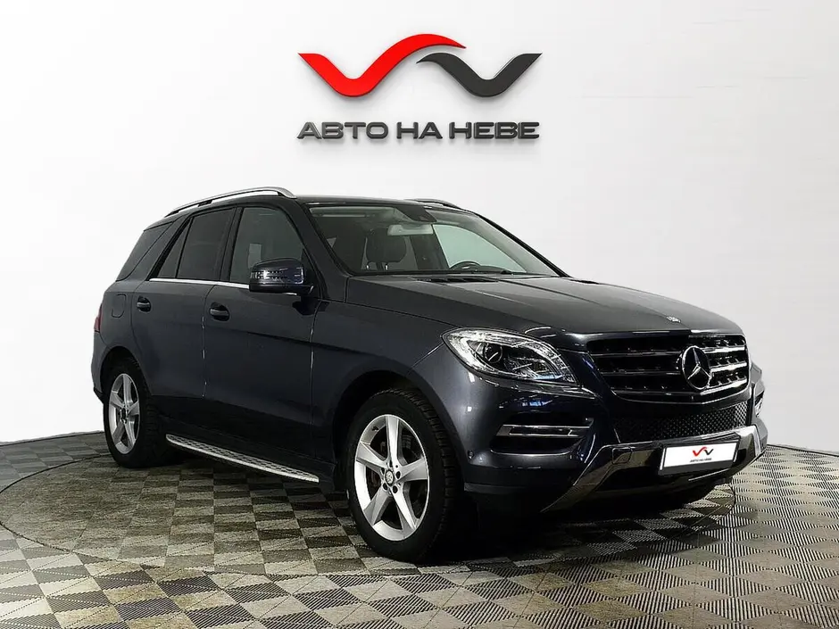 «Авто на Неве»
