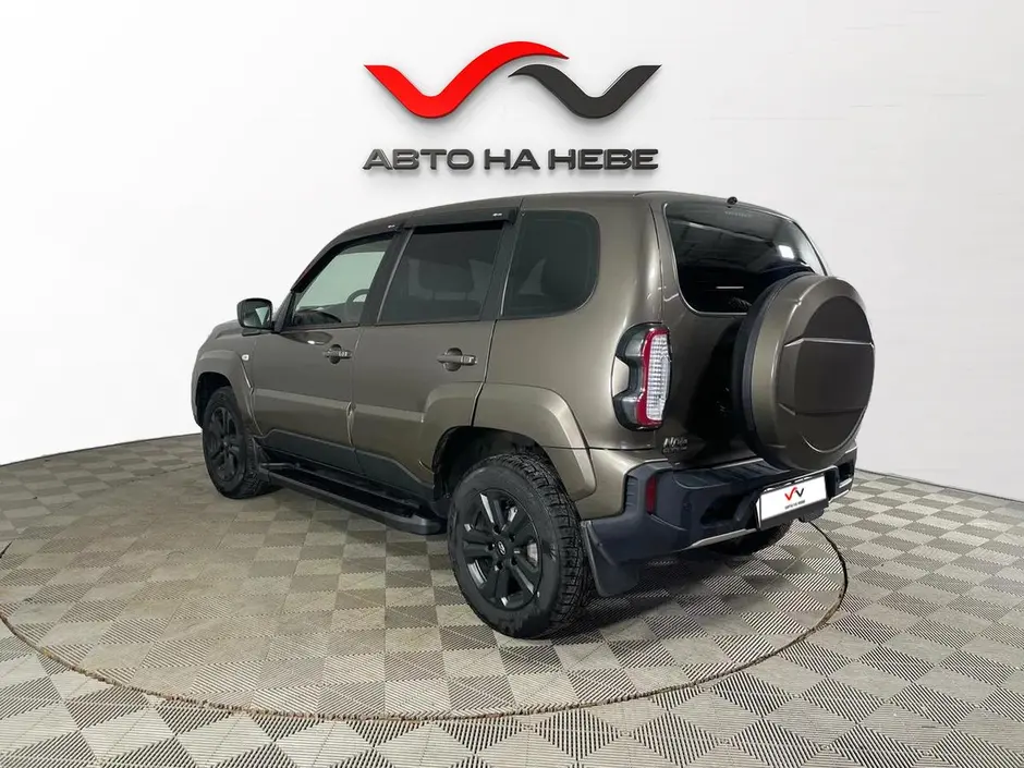 «Авто на Неве»