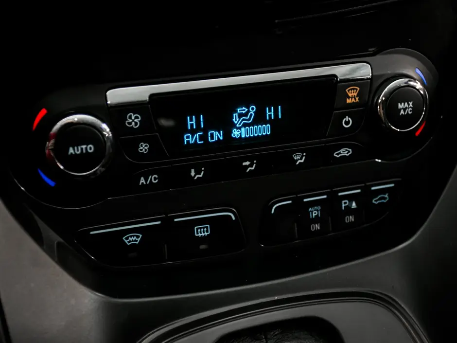 «Авто на Неве»