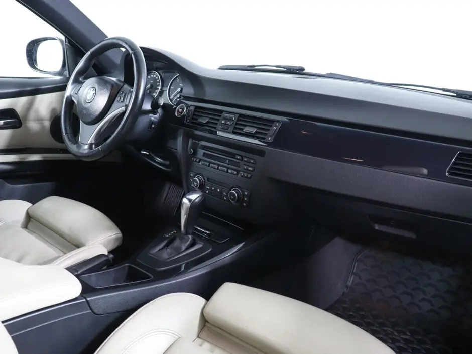 «Авто на Неве»