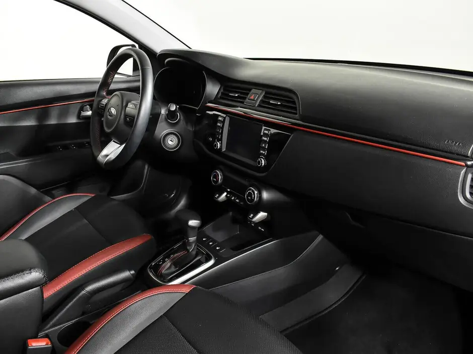 «Авто на Неве»