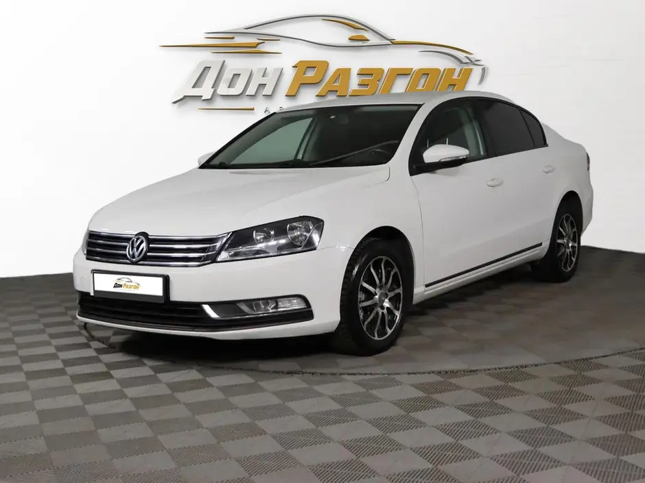 Volkswagen Passat, 2012 г.
