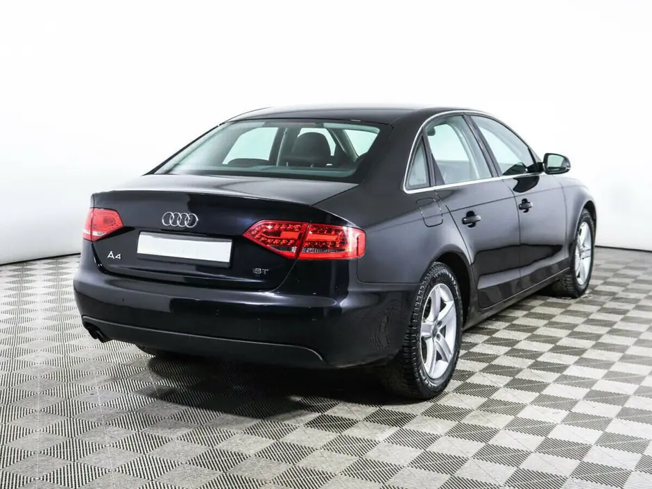 «Авто на Неве»