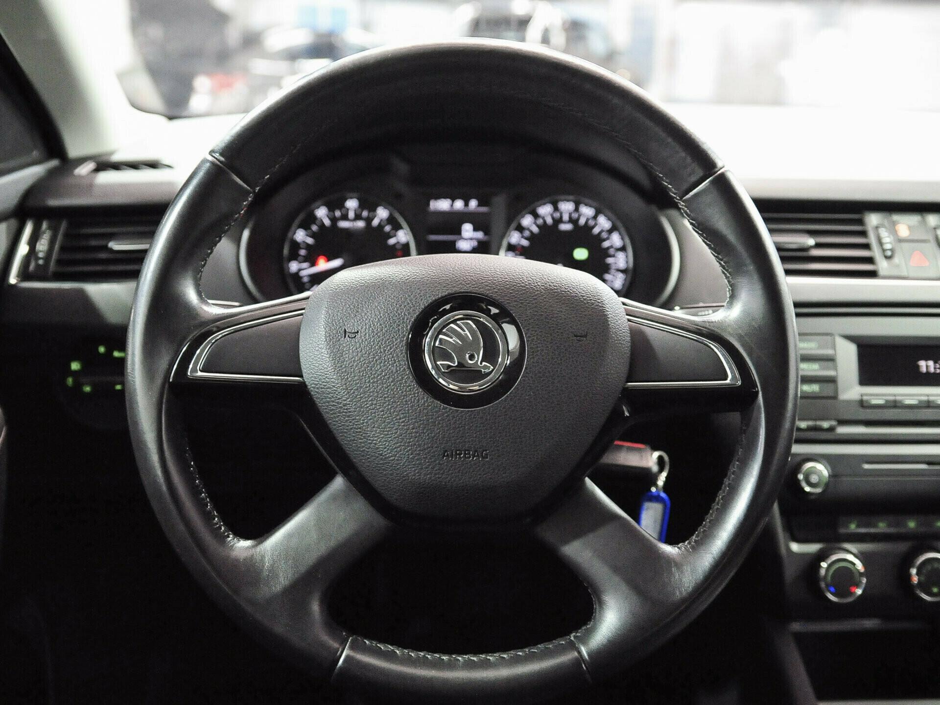 фото автомобиля 7