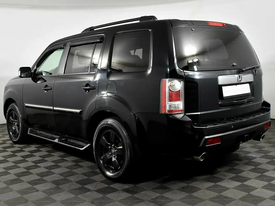 «Авто на Неве»