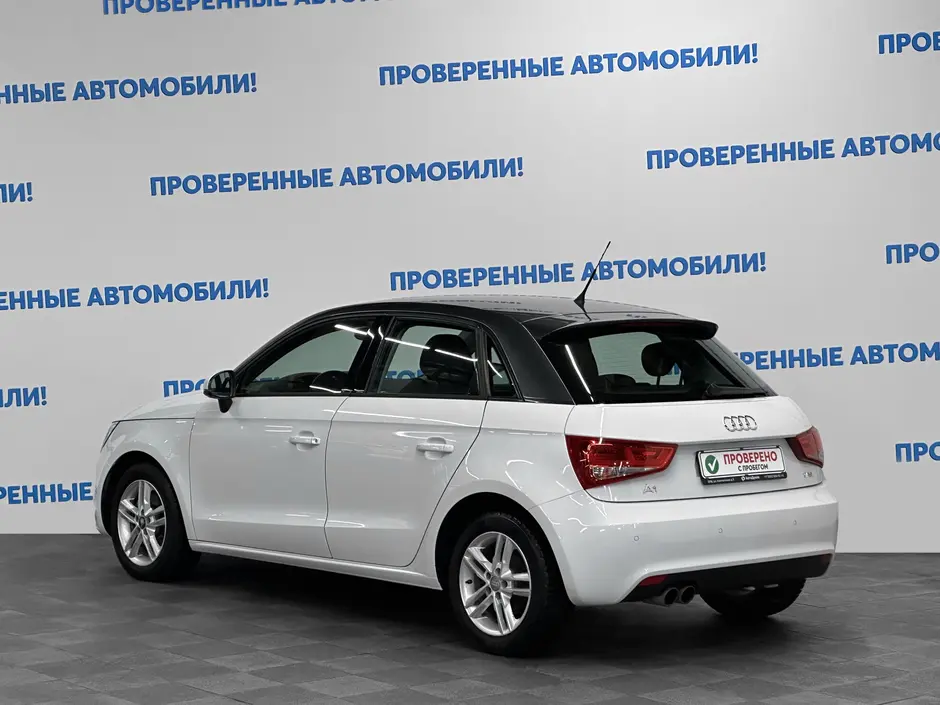 «Авто на Неве»