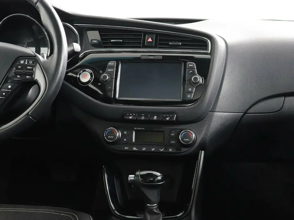 «Авто на Неве»