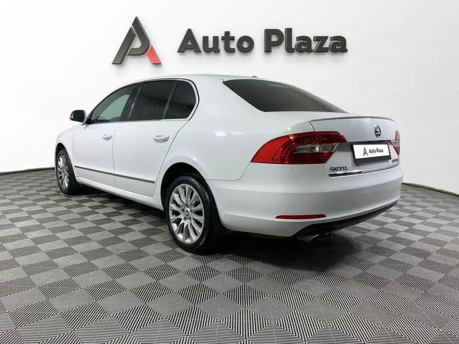 AutoPlaza