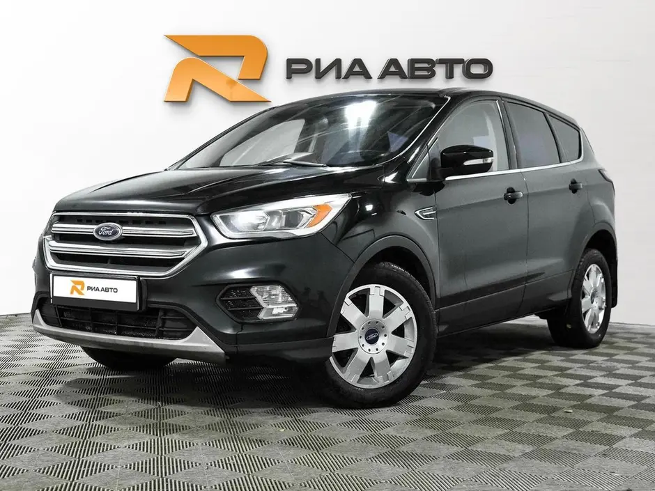Ford Kuga, 2018 г.