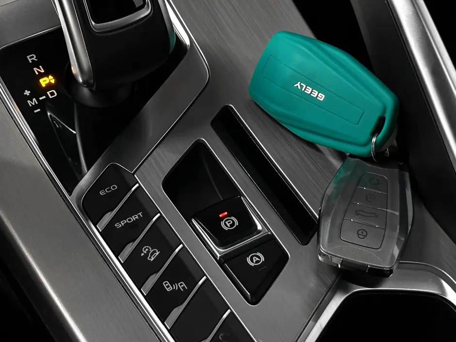 «Авто на Неве»