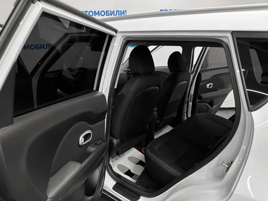 «Авто на Неве»