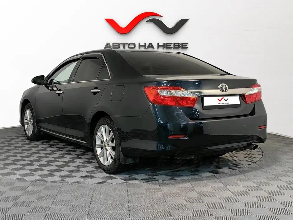 «Авто на Неве»