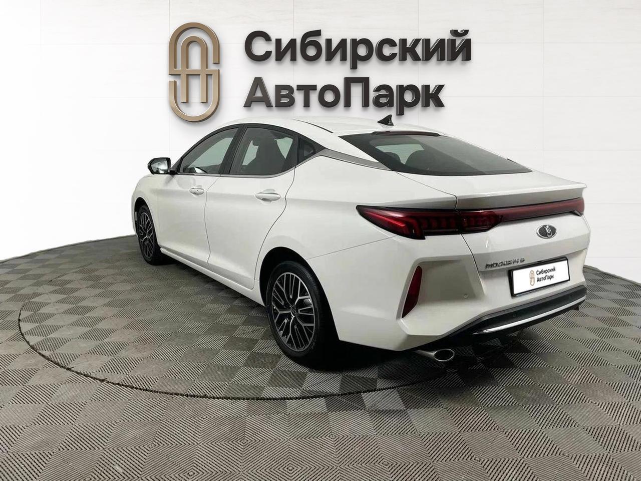 фото автомобиля 3