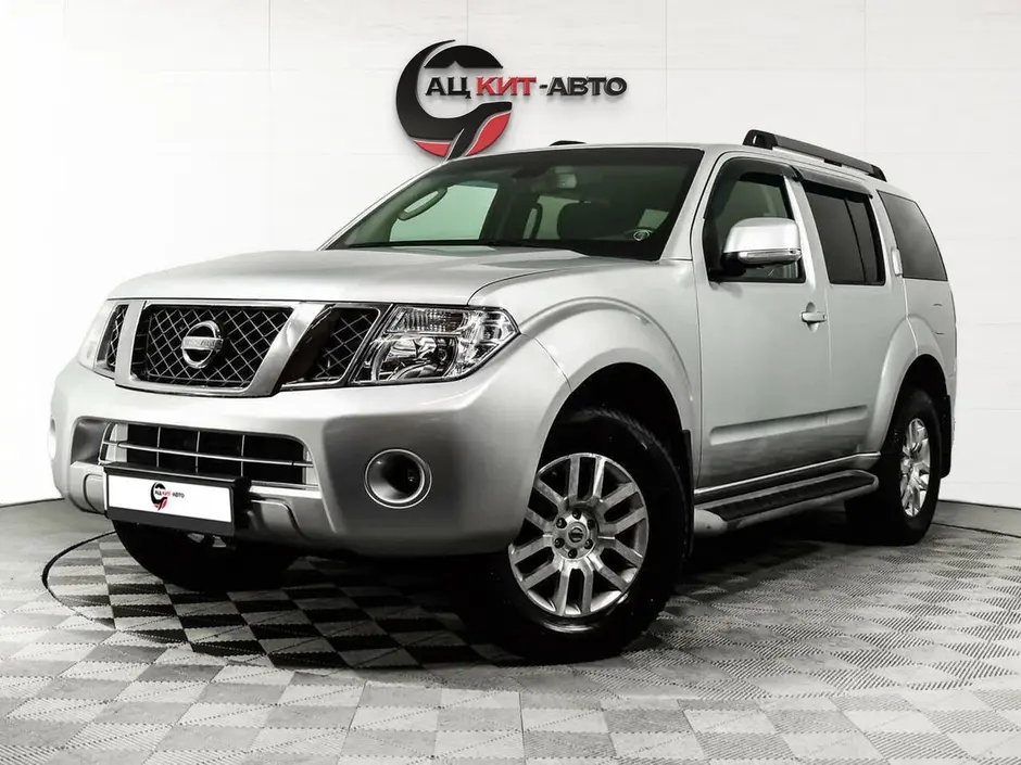 Nissan Pathfinder, 2010 г.