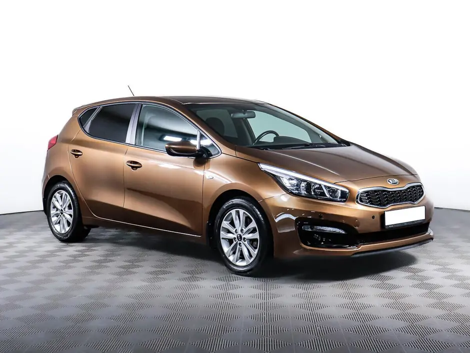 «Авто на Неве»