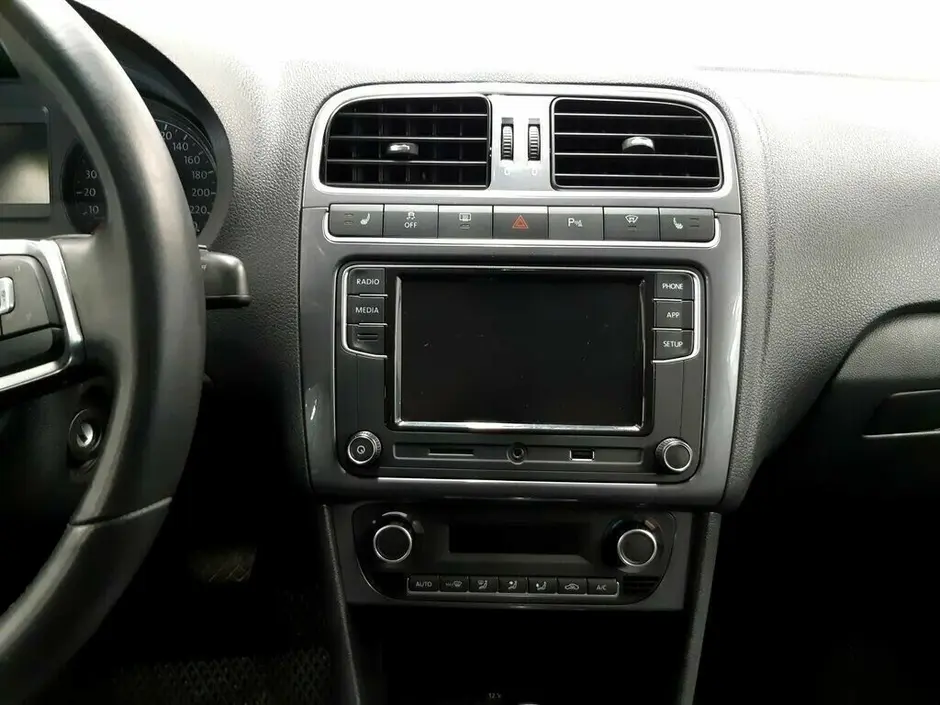 «Авто на Неве»