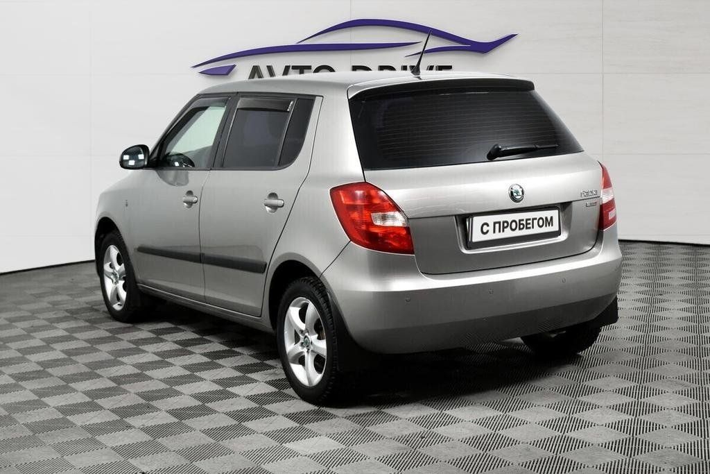 фото автомобиля 3