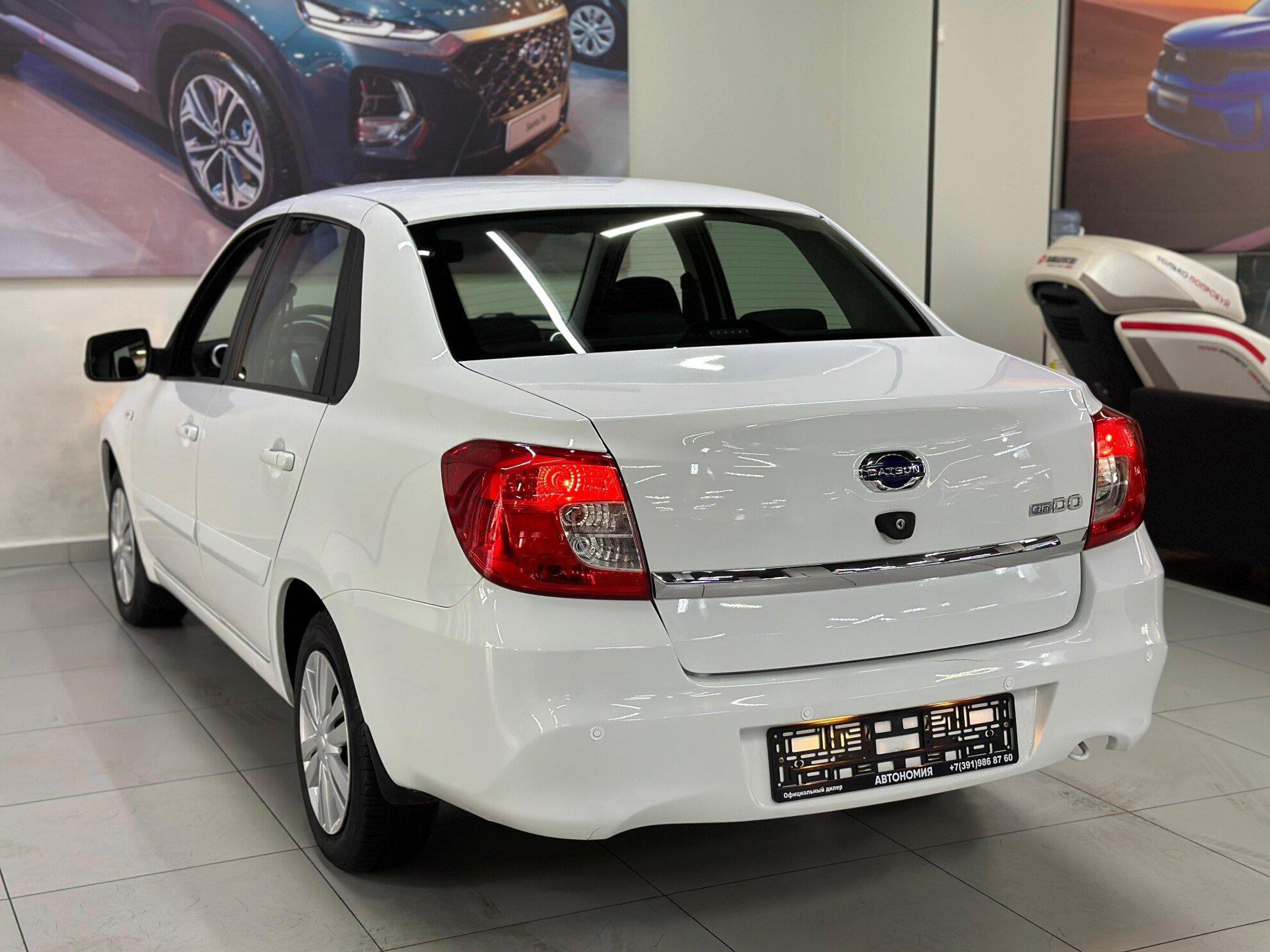 фото автомобиля 3