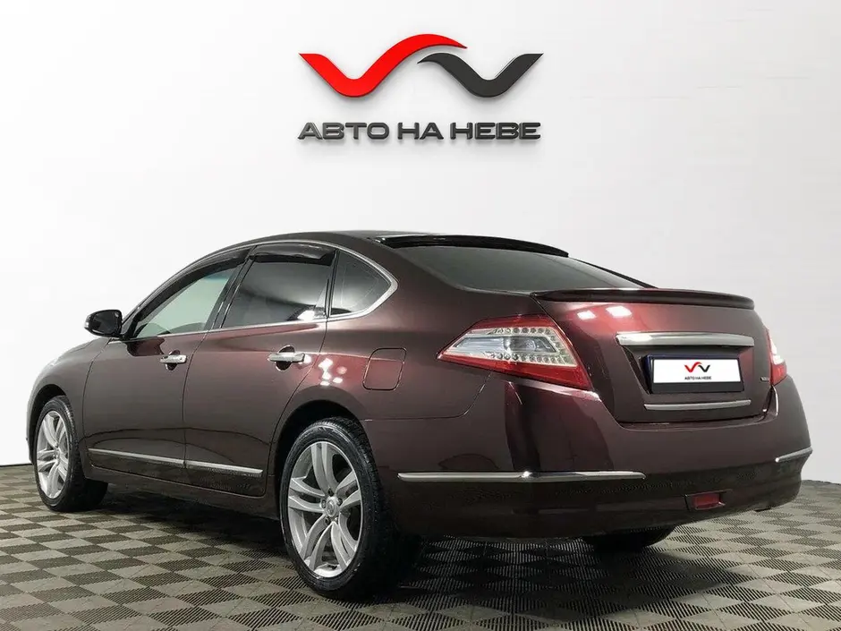 «Авто на Неве»
