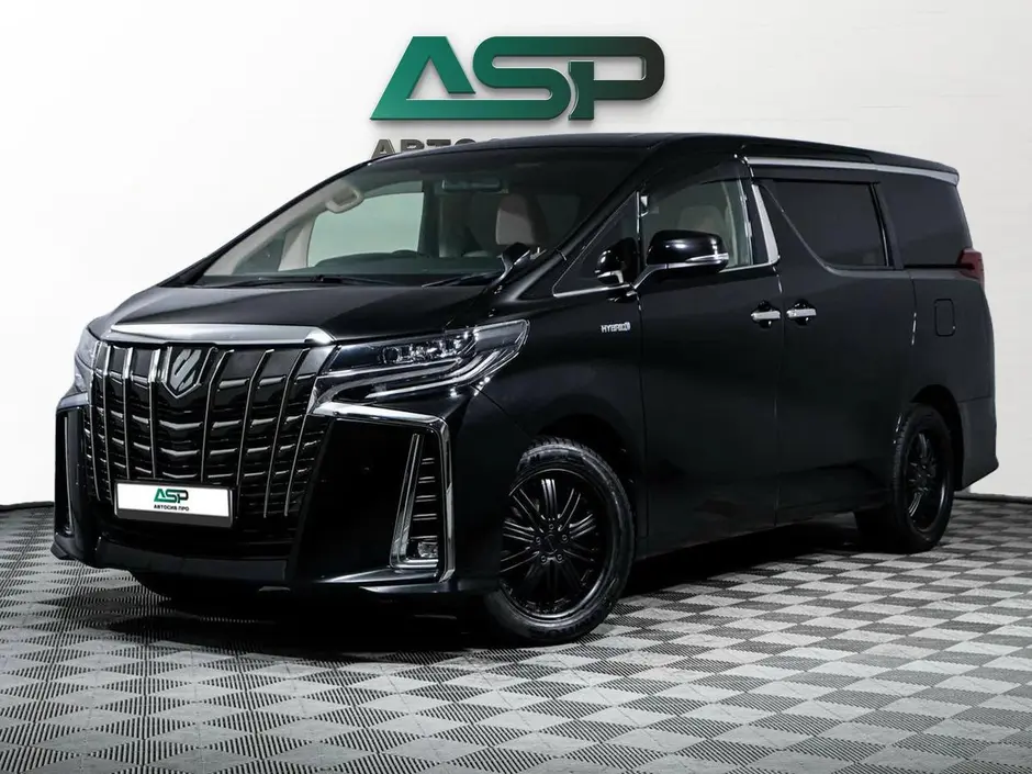 Toyota Alphard, 2017 г.