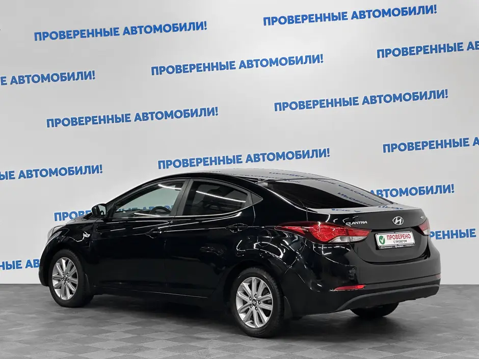 «Авто на Неве»