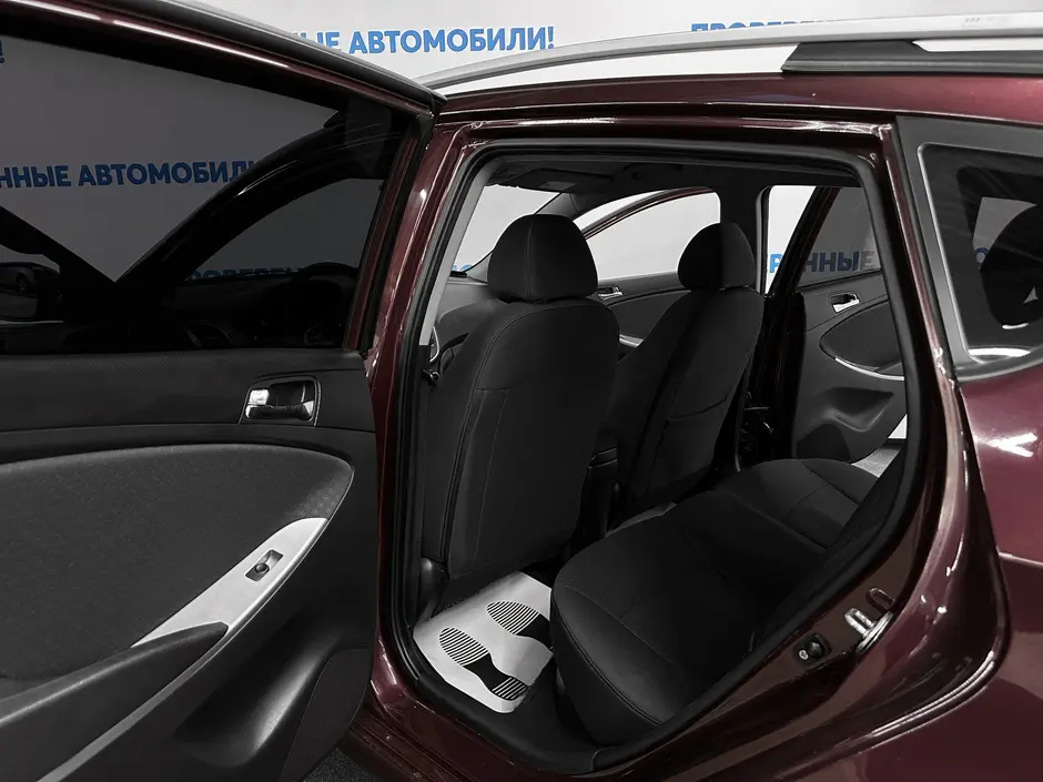 «Авто на Неве»