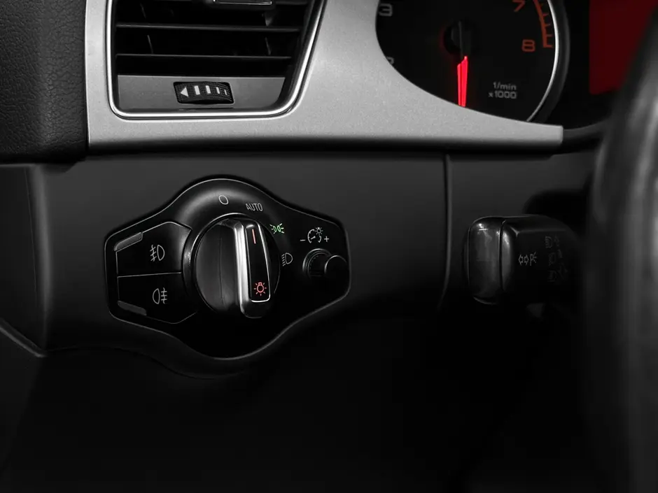 «Авто на Неве»