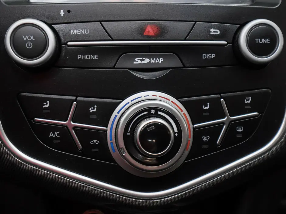 «Авто на Неве»