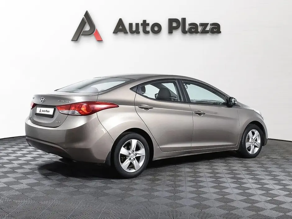 AutoPlaza