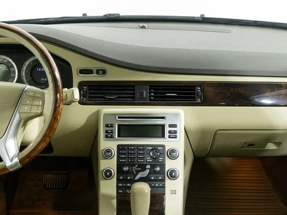 «Авто на Неве»