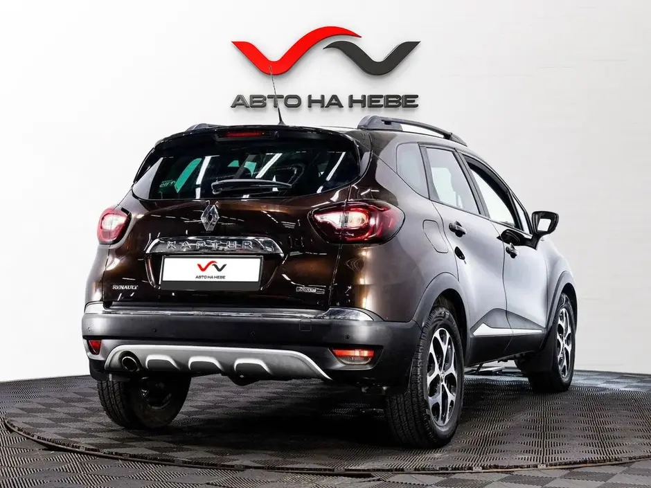 «Авто на Неве»
