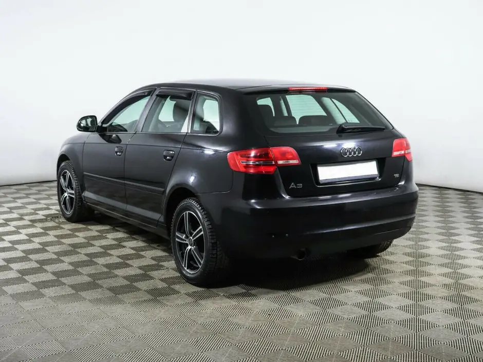 «Авто на Неве»