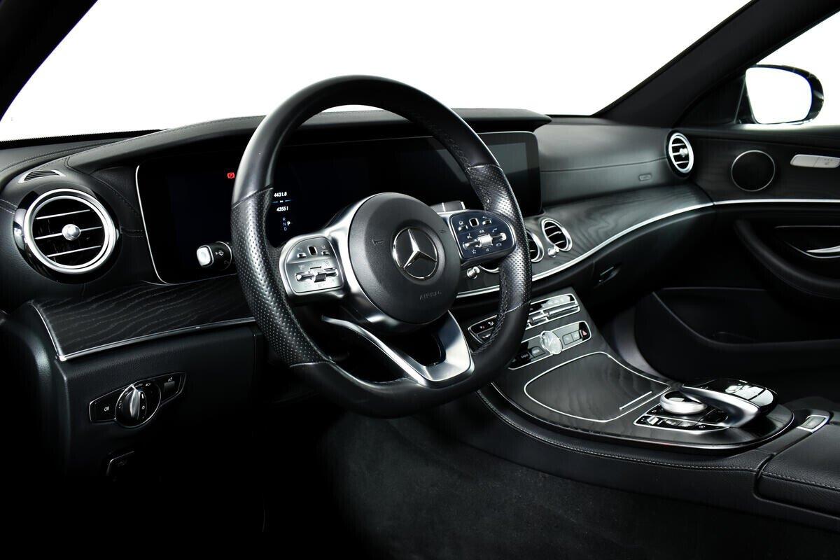 фото автомобиля 11