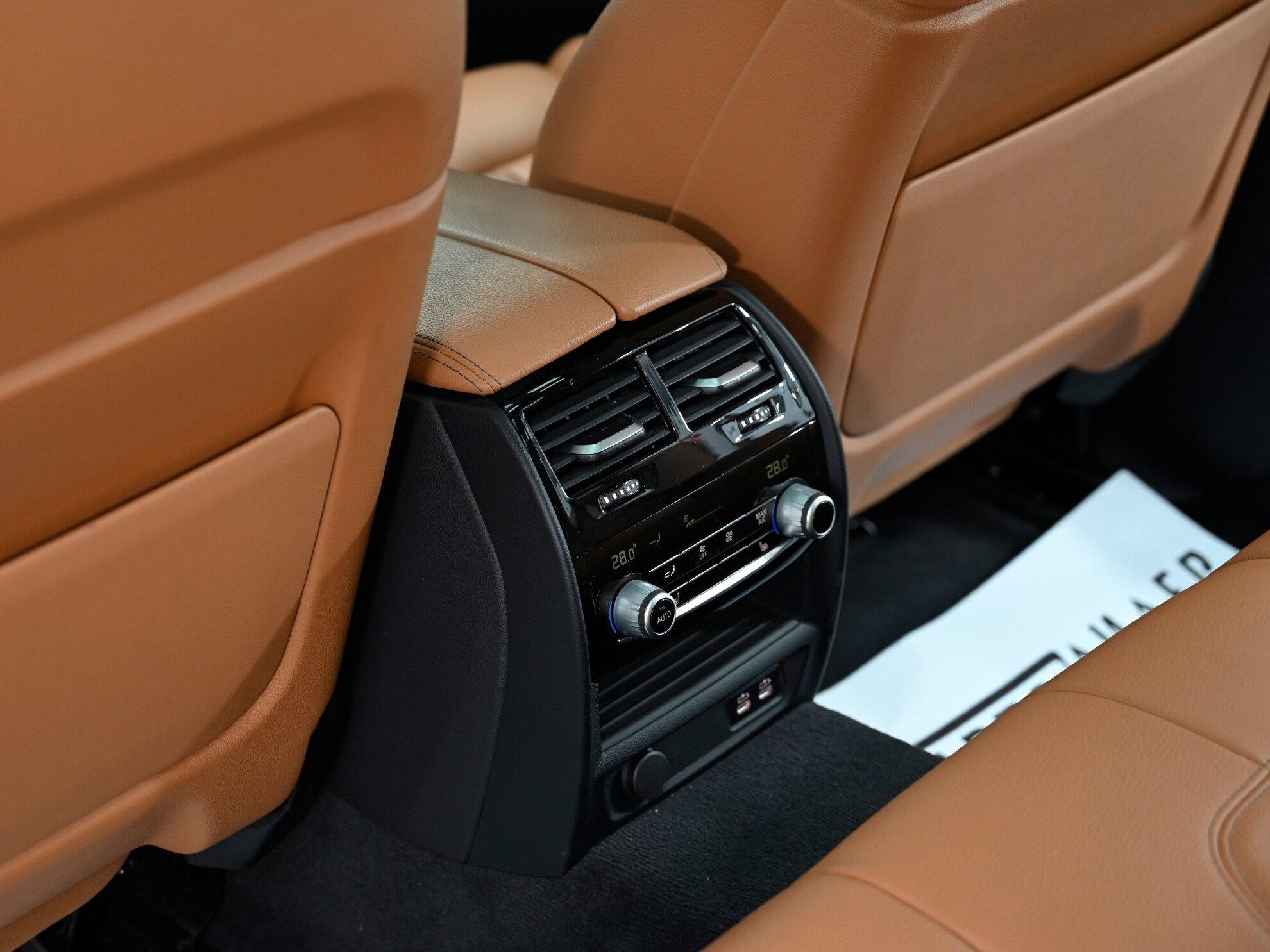 фото автомобиля 7