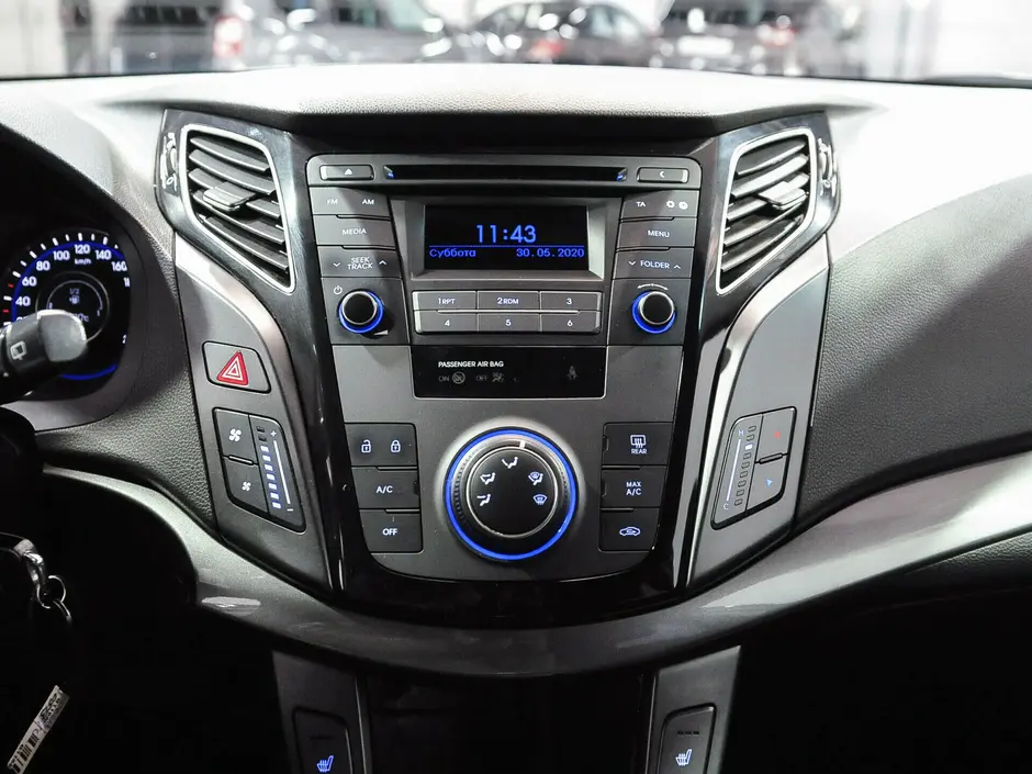 «Авто на Неве»