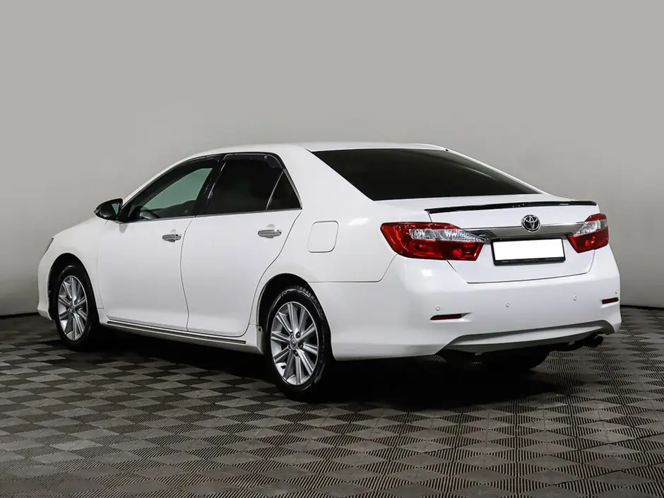 «Авто на Неве»