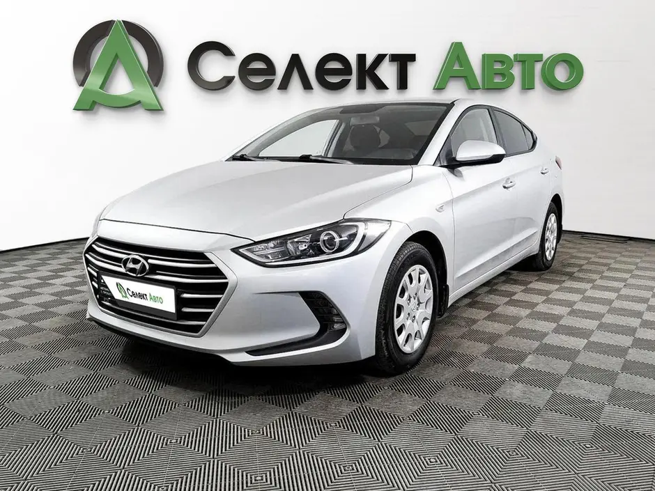 Hyundai Elantra, 2018 г.