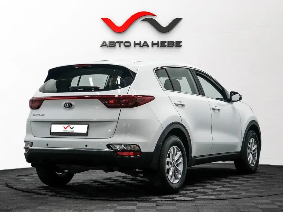 «Авто на Неве»